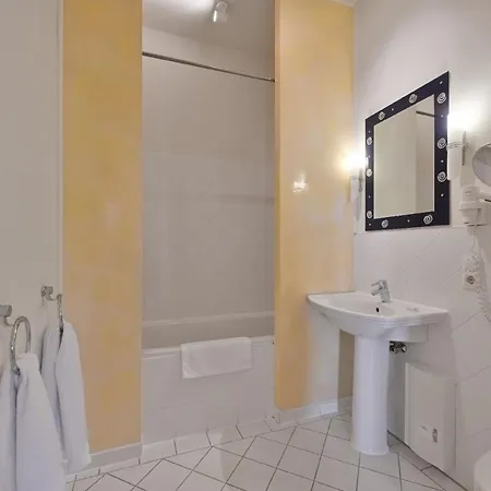 Apartment 4 Fuer Bis Zu Sechs Personen